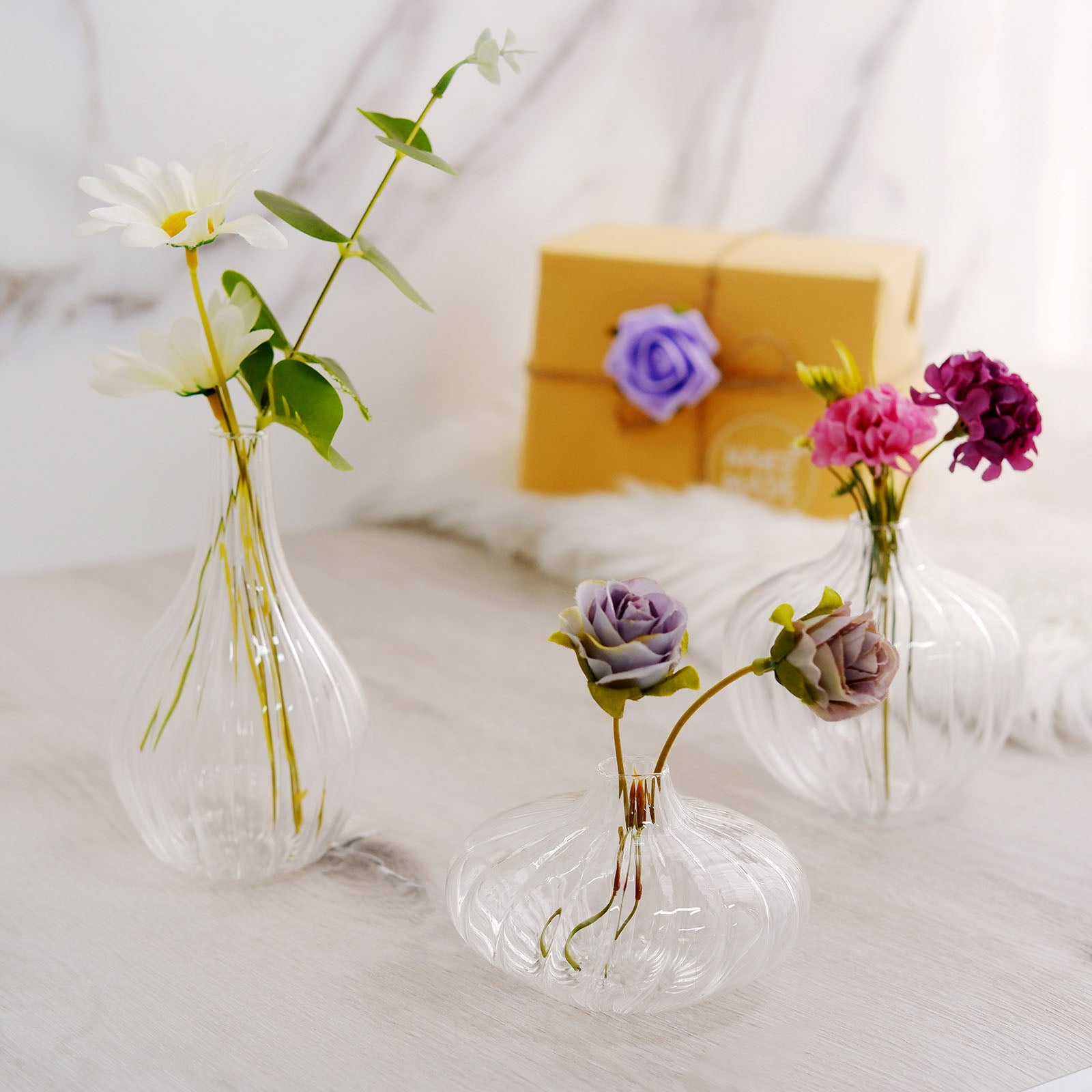 Efavormart Set of 3  Clear Glass Flower Vases, Ribbed Bud Vase